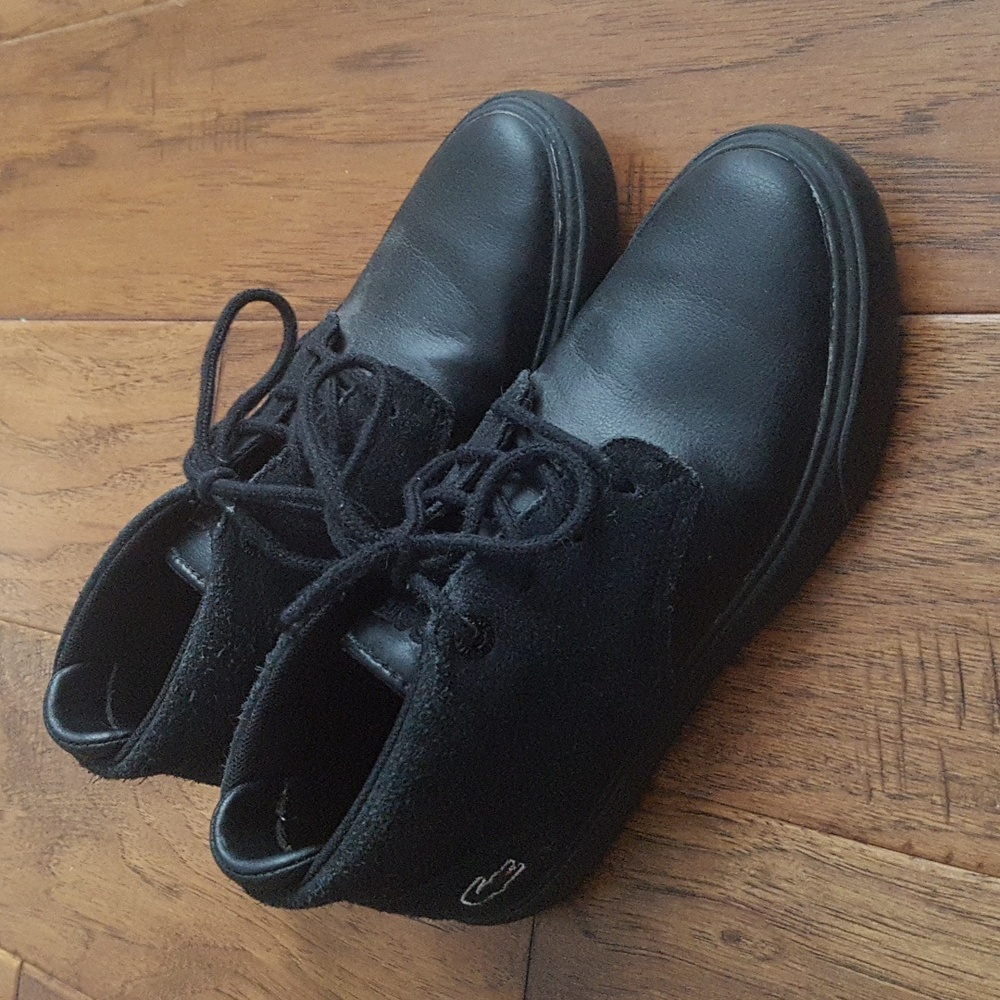 Lacoste Ortholite Esparre Chukka Black High Top Shoes Boys Size 1